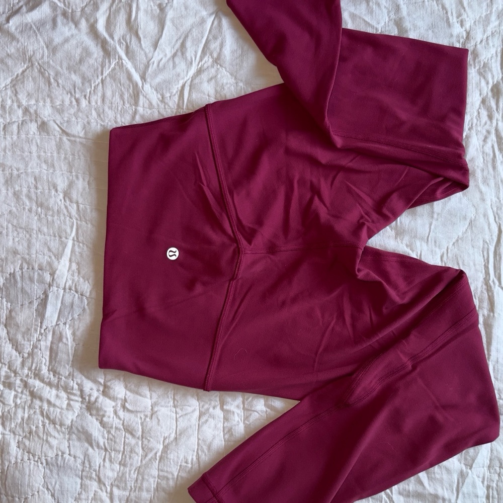Lululemon Deep Pink ALIGN Leggings 7/8 crop (discontinued color from 2018) - Picture 2 of 3